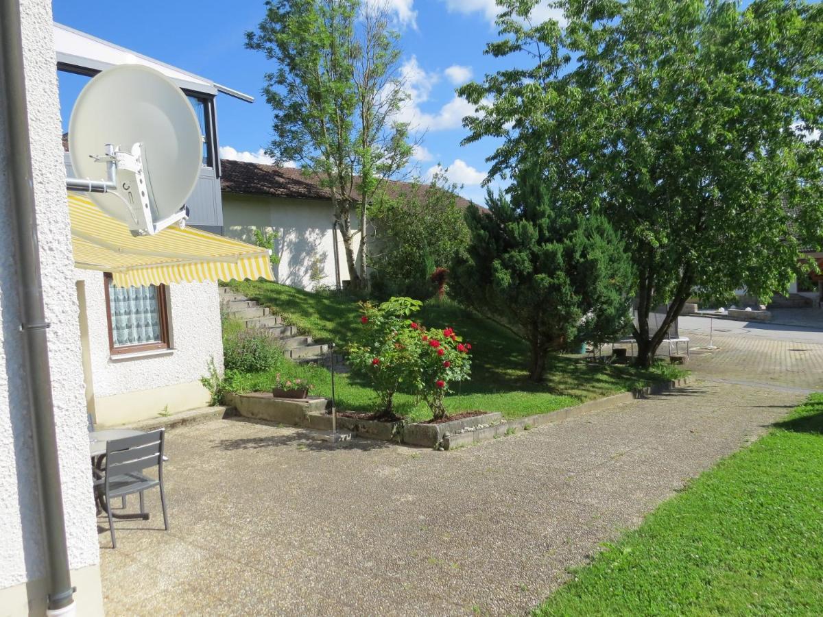Buechelsteiner Hof Hotel Grattersdorf Exterior photo