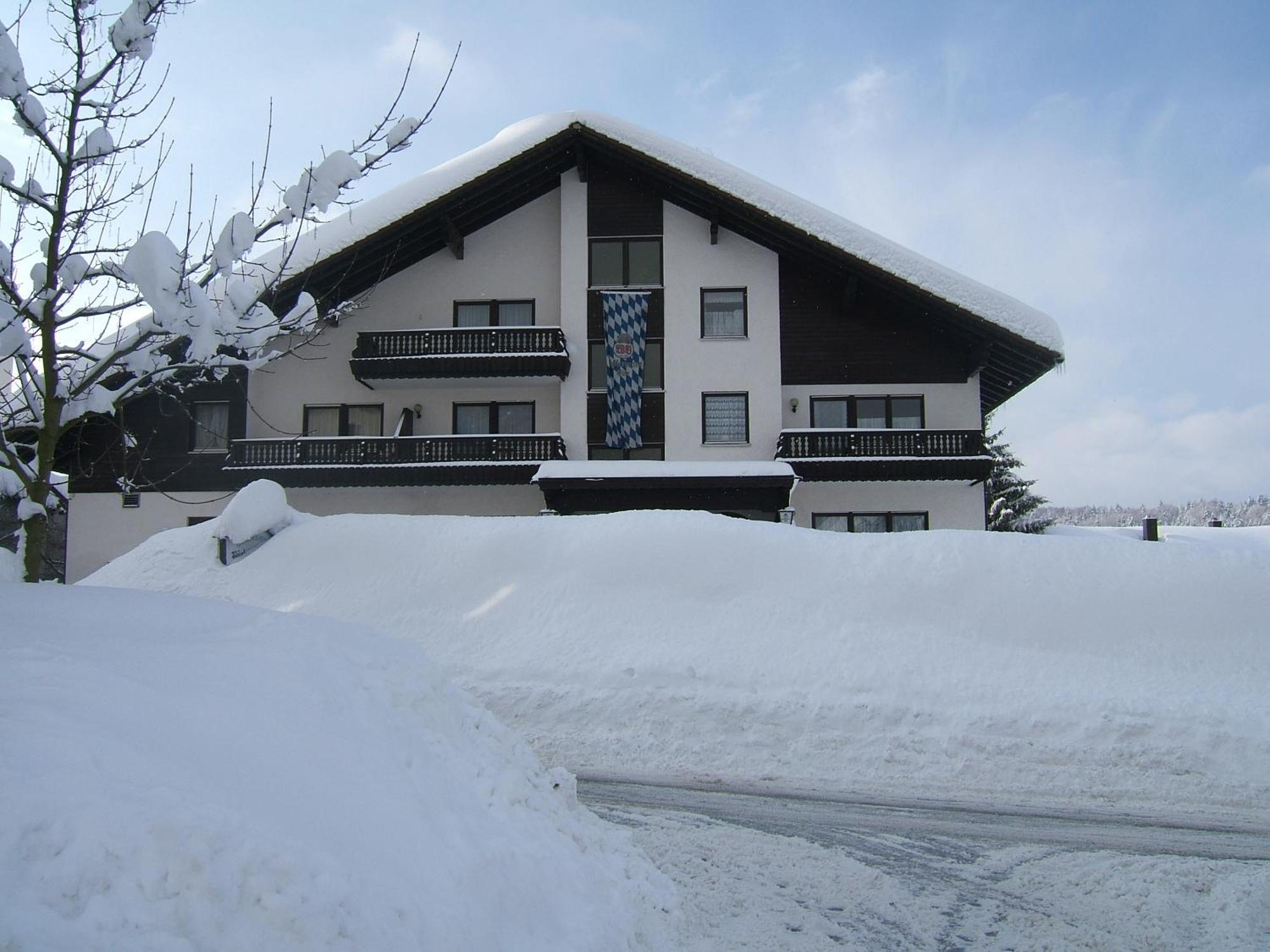 Buechelsteiner Hof Hotel Grattersdorf Exterior photo
